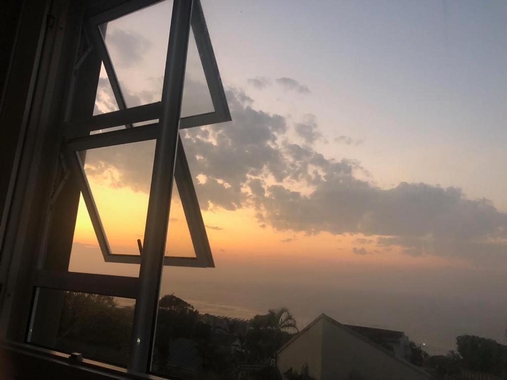 9 Queensview Pantai Uvongo Bagian luar foto